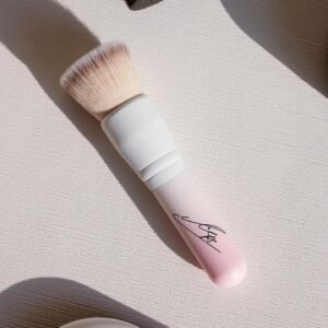 MAC Face Brush LISA Signed Light Full C3 Lightful