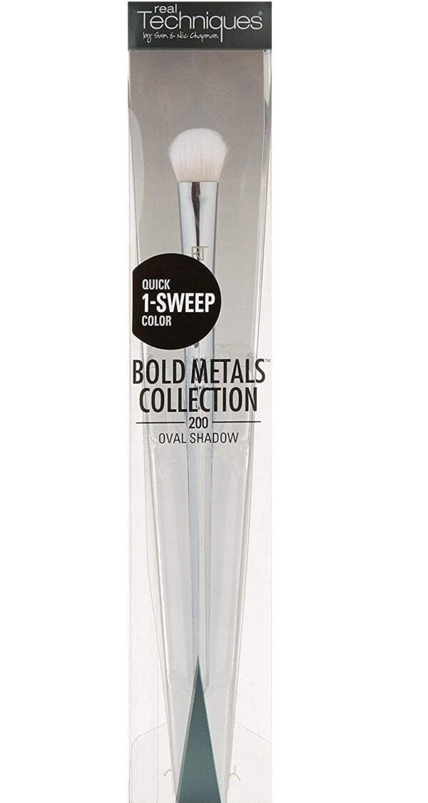 Real Techniques Bold Metals Collection 200 Oval Shadow